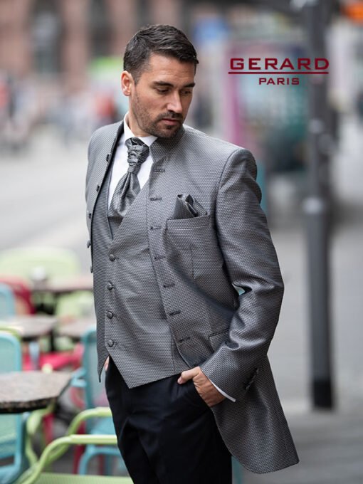 Silver-Grey Frock Coat Wedding Suit “Milano” with Stand-up Collar and Seven-Button Closure