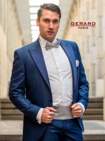 Royal blue slim-fit wedding suit with satin lapel and single-button closure