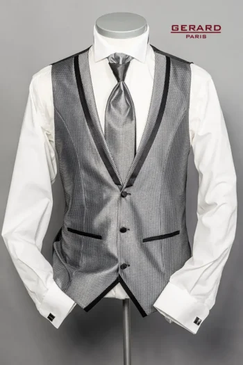 Vienna Grey Vest in a rich, deep tone with tailored fit and premium buttons